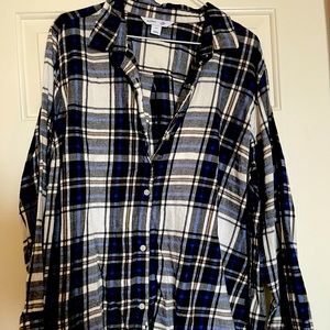 Old Navy Women plad flannel shirt